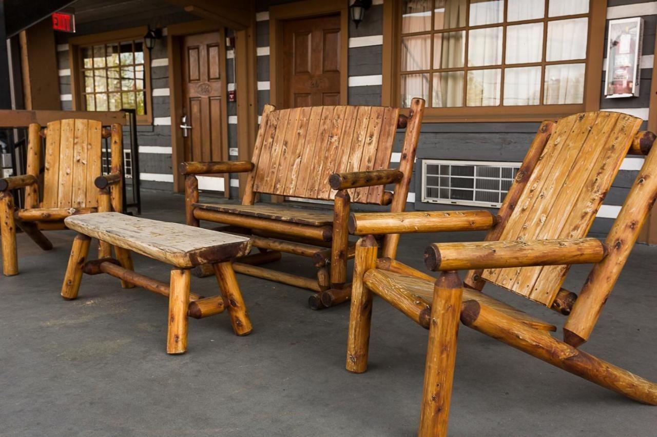 Timbers Lodge Пиджен Фордж Екстериор снимка