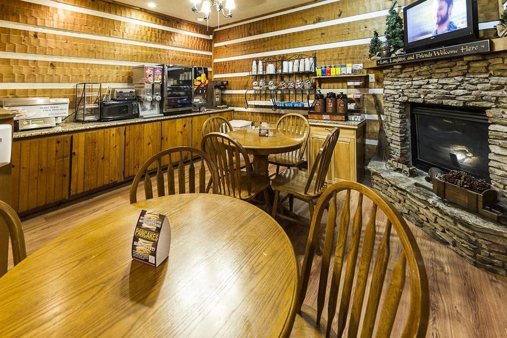 Timbers Lodge Пиджен Фордж Екстериор снимка