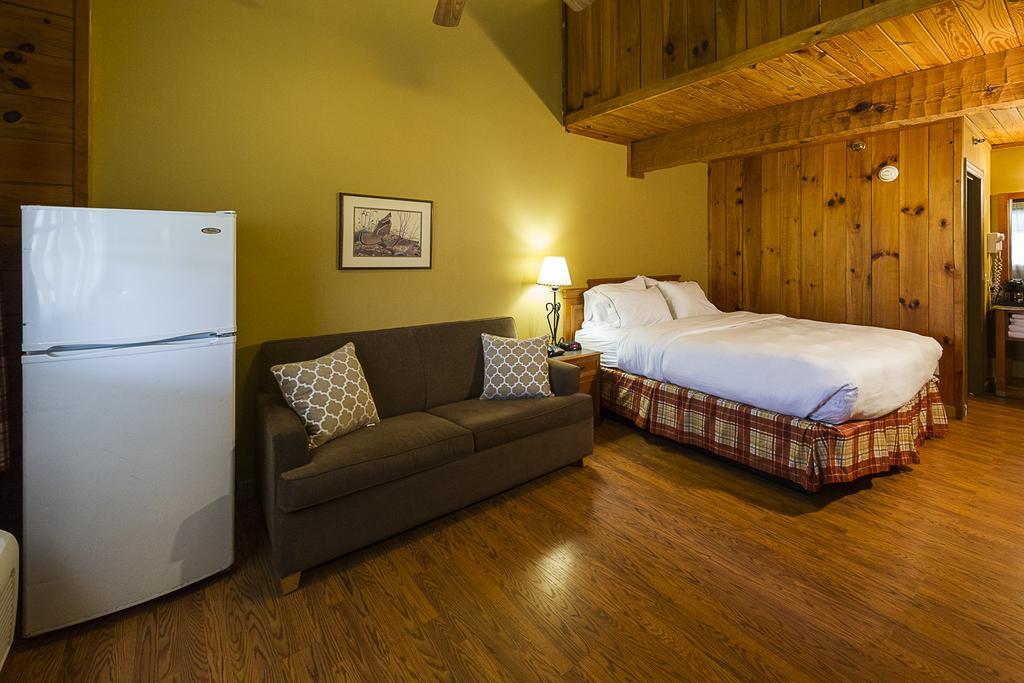 Timbers Lodge Пиджен Фордж Екстериор снимка