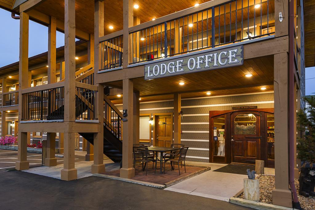 Timbers Lodge Пиджен Фордж Екстериор снимка